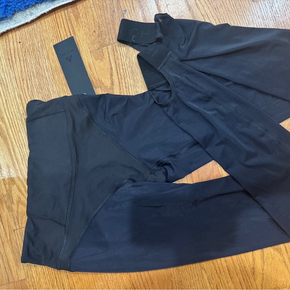 Michi Black Stirrup Leggings - Picture 5 of 8